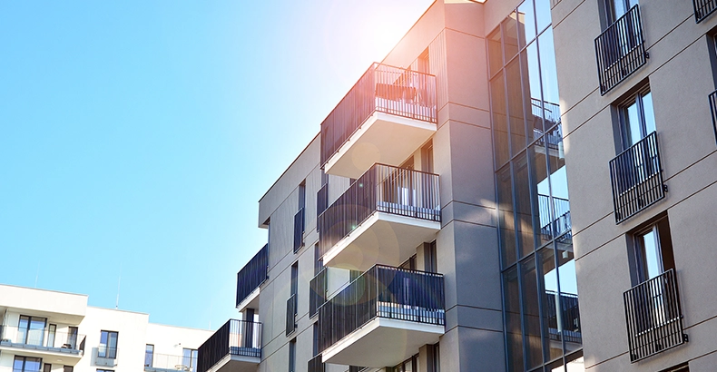 Multifamily Real Estate Investing: The Pros And Cons thumbnail
